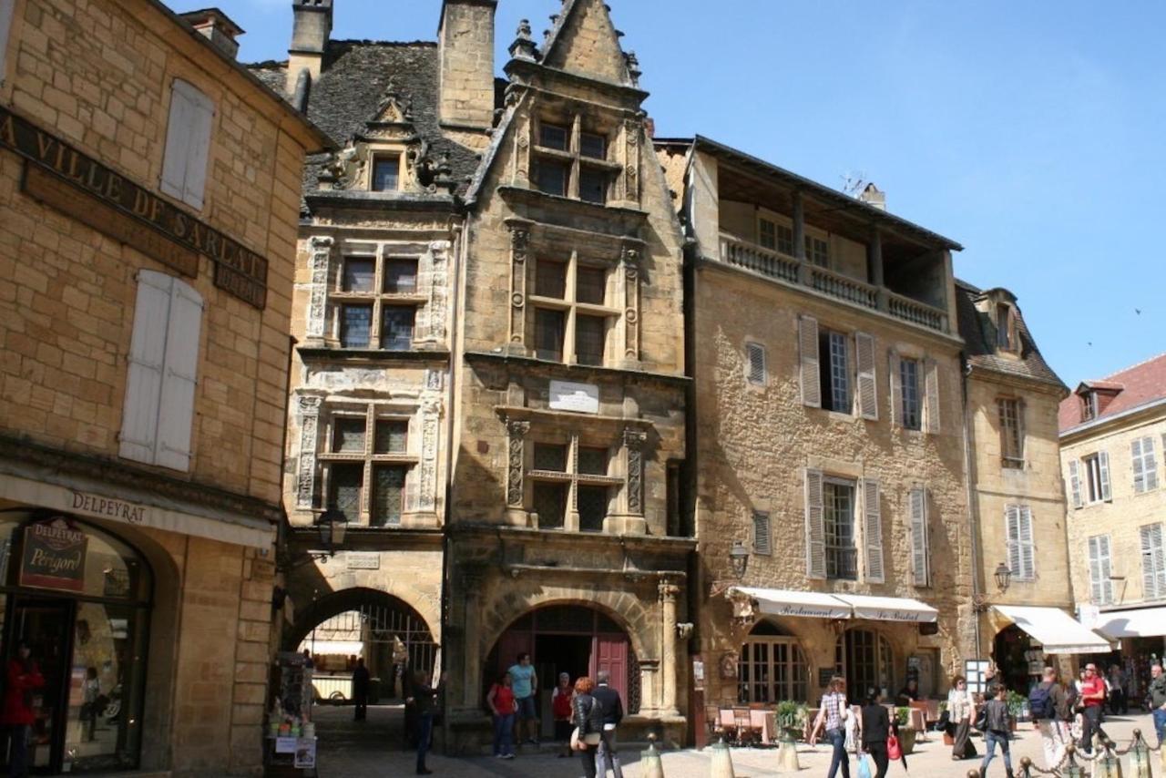 Le Logis - Lescapade-Medievale Sarlat Exterior photo